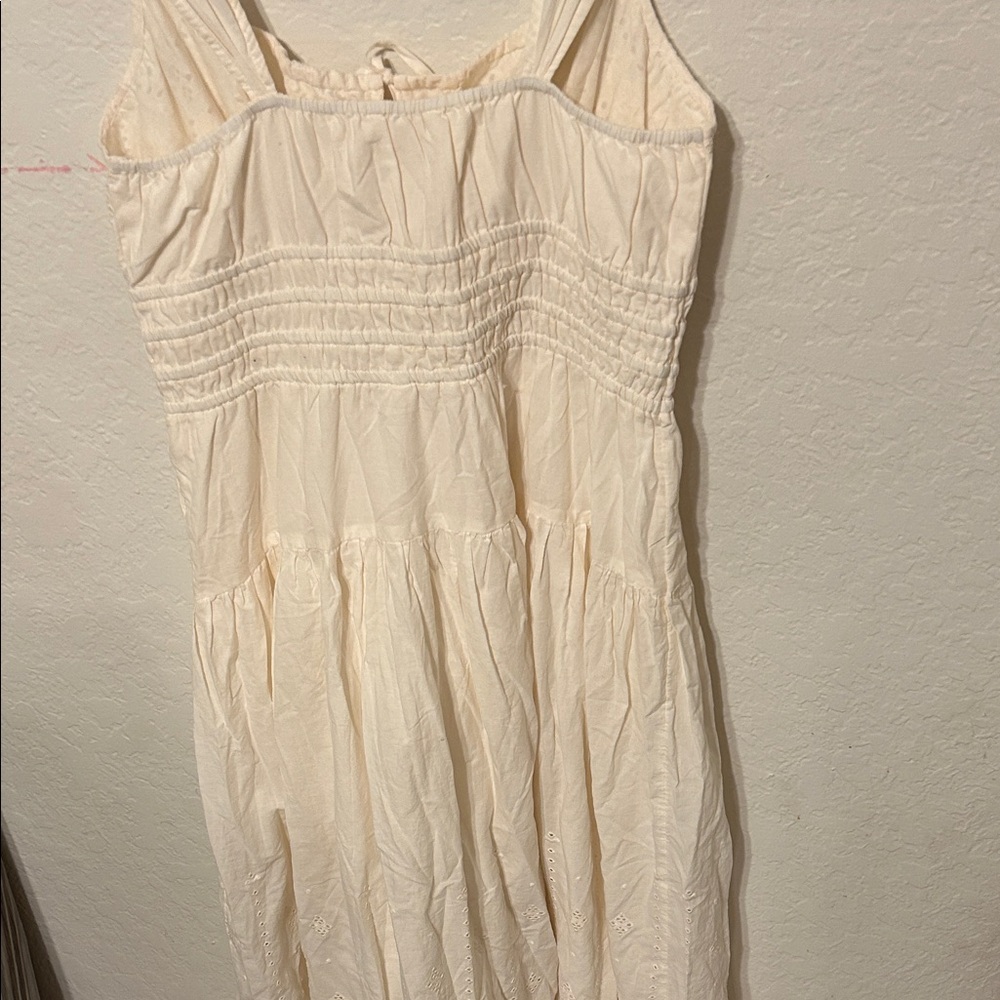 🎒LUCKY BRAND Light Cream Eyelet Midi Dress with Smocked Back size L GUC - Picture 7 of 16